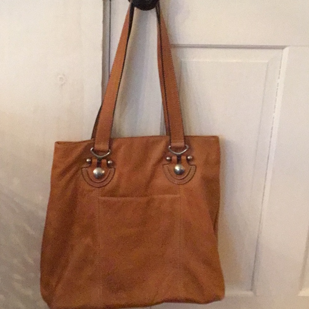 Hobo brand leather tote/ shoulder bag. Hardly used, in great condition